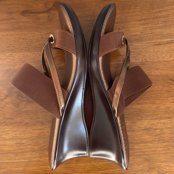 ITALIAN SHOEMAKERS ELASTIC WEDGE SANDALS - Picture 10 of 14